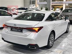 تويوتا أفالون